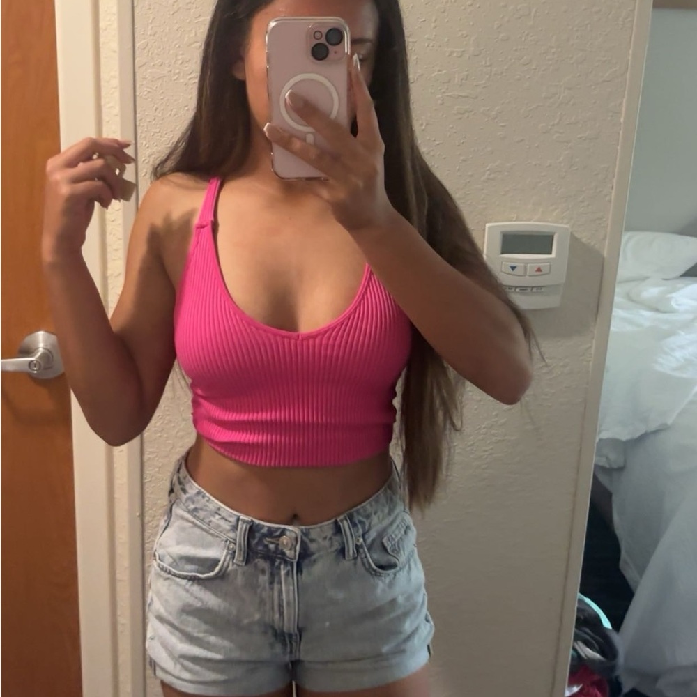 Pink Ribbed Crop Top